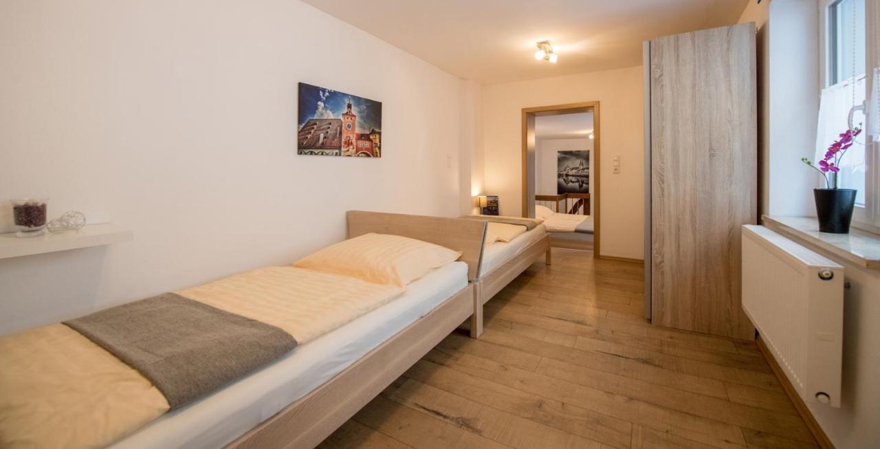 Ferienwohnungen Schmid Regensburg Exteriör bild